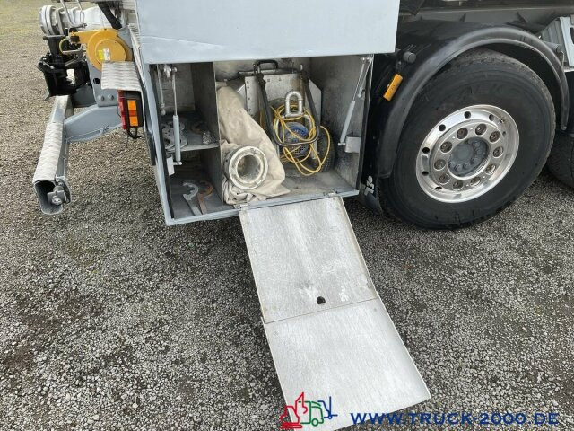Mercedes-Benz Actros 2544 Silo Holz Pellets 28m³ inkl. Waage - Caminhão limpa fossa: foto 5 Mercedes-Benz Actros 2544 Silo Holz Pellets 28m³ inkl. Waage - Caminhão limpa fossa: foto 5