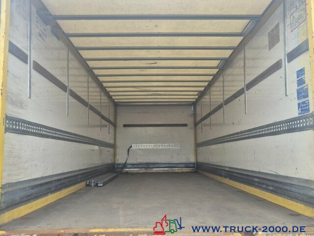 Mercedes-Benz Atego 1021 7m Koffer LBW 1.5t. nur 188549 KM - Camião furgão: foto 3 Mercedes-Benz Atego 1021 7m Koffer LBW 1.5t. nur 188549 KM - Camião furgão: foto 3