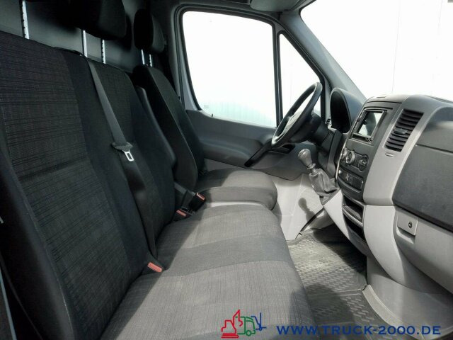 Mercedes-Benz Sprinter 316 CDI Hoch Klima 3 Sitzer Schaltung - Furgão compacto: foto 5 Mercedes-Benz Sprinter 316 CDI Hoch Klima 3 Sitzer Schaltung - Furgão compacto: foto 5