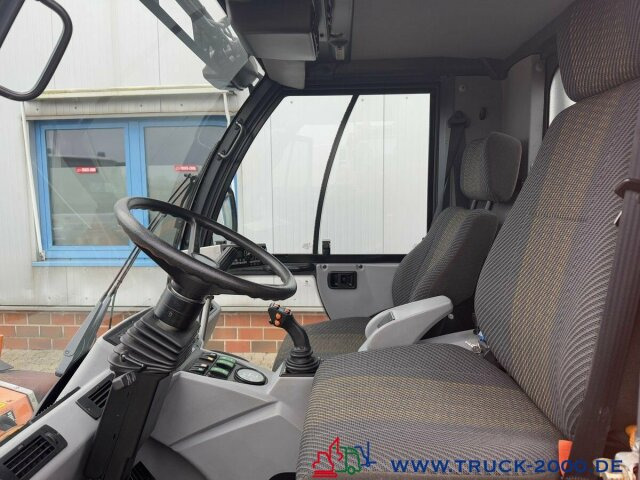 Varredora urbana Multicar Tremo X56 Winterdienst Streuer + Besen NUR9769KM: foto 14