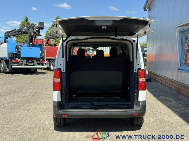 Opel Vivaro 9 Sitzer Klima vorne & hinten Navi + DAB - Minibus, Furgão de passageiros: foto 2 Opel Vivaro 9 Sitzer Klima vorne & hinten Navi + DAB - Minibus, Furgão de passageiros: foto 2