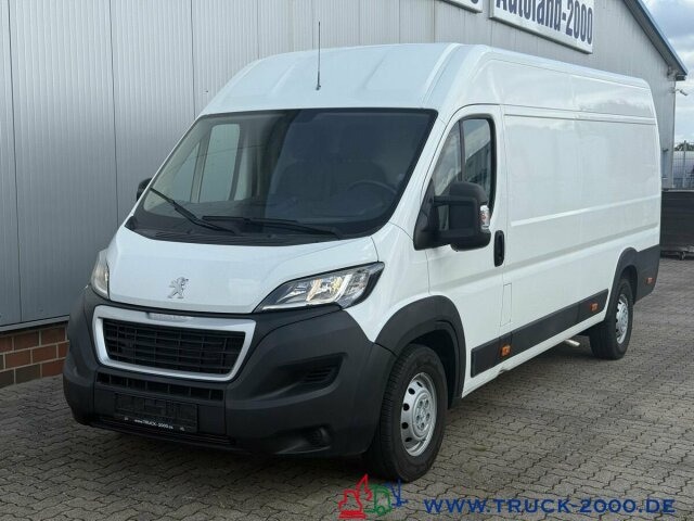 Peugeot Boxer 2.2 HDi Kasten Hoch & Lang NUR 54.160 KM - Furgão: foto 5 Peugeot Boxer 2.2 HDi Kasten Hoch & Lang NUR 54.160 KM - Furgão: foto 5