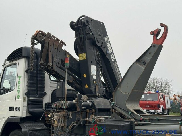 Camião polibenne, Camião grua Volvo 340 HIAB Kran 11,9m=790kg 5+6 Steuerkreis Klima: foto 11