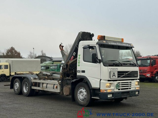 Camião polibenne, Camião grua Volvo 340 HIAB Kran 11,9m=790kg 5+6 Steuerkreis Klima: foto 9