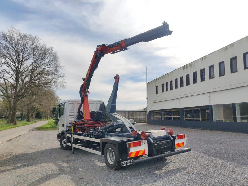 MAN TGL 12.250 Containersysteem met kraan Palfinger PK9001 + Remote - Camião polibenne, Camião grua: foto 4 MAN TGL 12.250 Containersysteem met kraan Palfinger PK9001 + Remote - Camião polibenne, Camião grua: foto 4