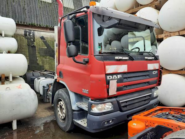 DAF CF75.310 6X2 - Camião chassi: foto 1 DAF CF75.310 6X2 - Camião chassi: foto 1
