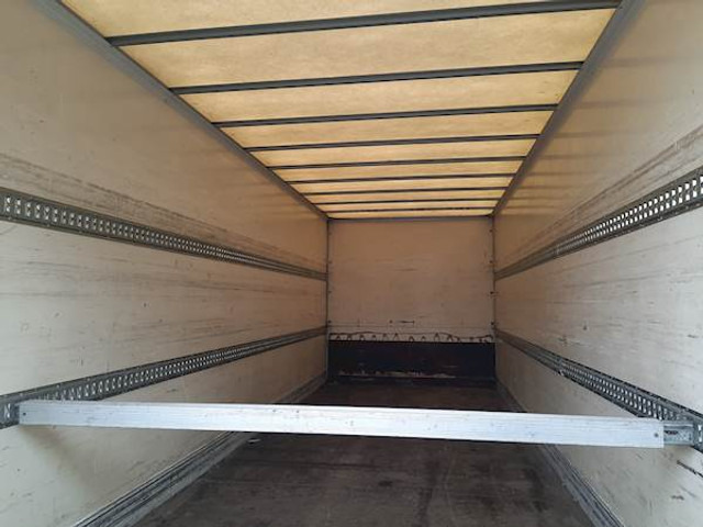 DAF LF45.250 - Camião furgão: foto 2 DAF LF45.250 - Camião furgão: foto 2