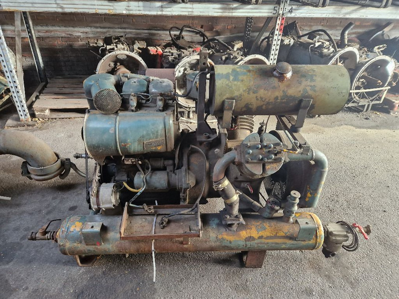 Deutz F2L912 - Motor e peças: foto 1 Deutz F2L912 - Motor e peças: foto 1