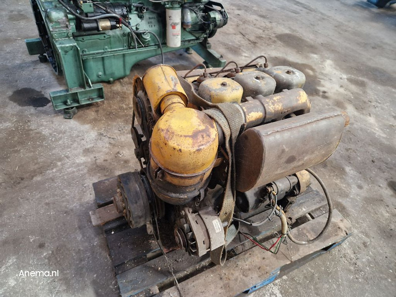 Deutz F3L912 - Motor: foto 2 Deutz F3L912 - Motor: foto 2