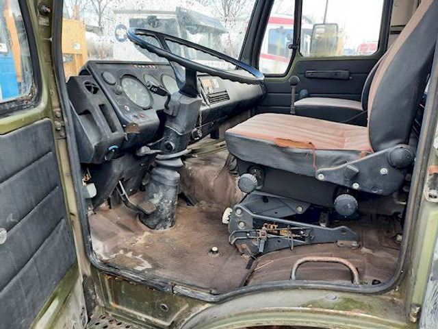 Mercedes-Benz 1213 - Camião de caixa aberta/ Plataforma: foto 5 Mercedes-Benz 1213 - Camião de caixa aberta/ Plataforma: foto 5