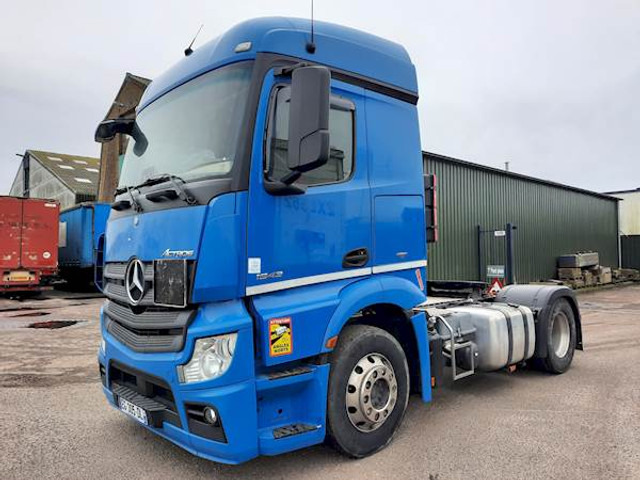 Mercedes-Benz ACTROS 1843 - Tractor: foto 2 Mercedes-Benz ACTROS 1843 - Tractor: foto 2