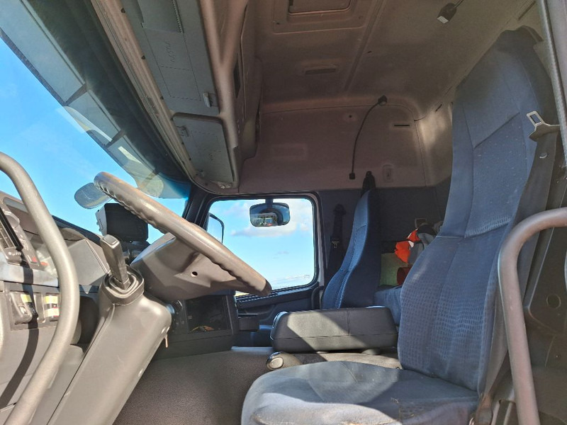 Tractor Volvo FM 380: foto 8