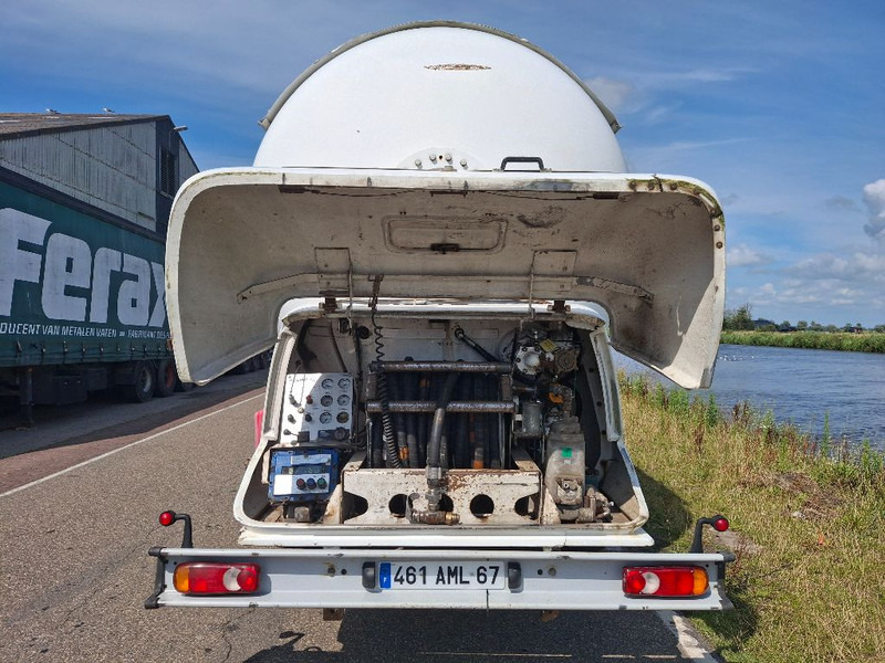 Volvo FL 250 GAS / LPG - Camião cisterna: foto 5 Volvo FL 250 GAS / LPG - Camião cisterna: foto 5