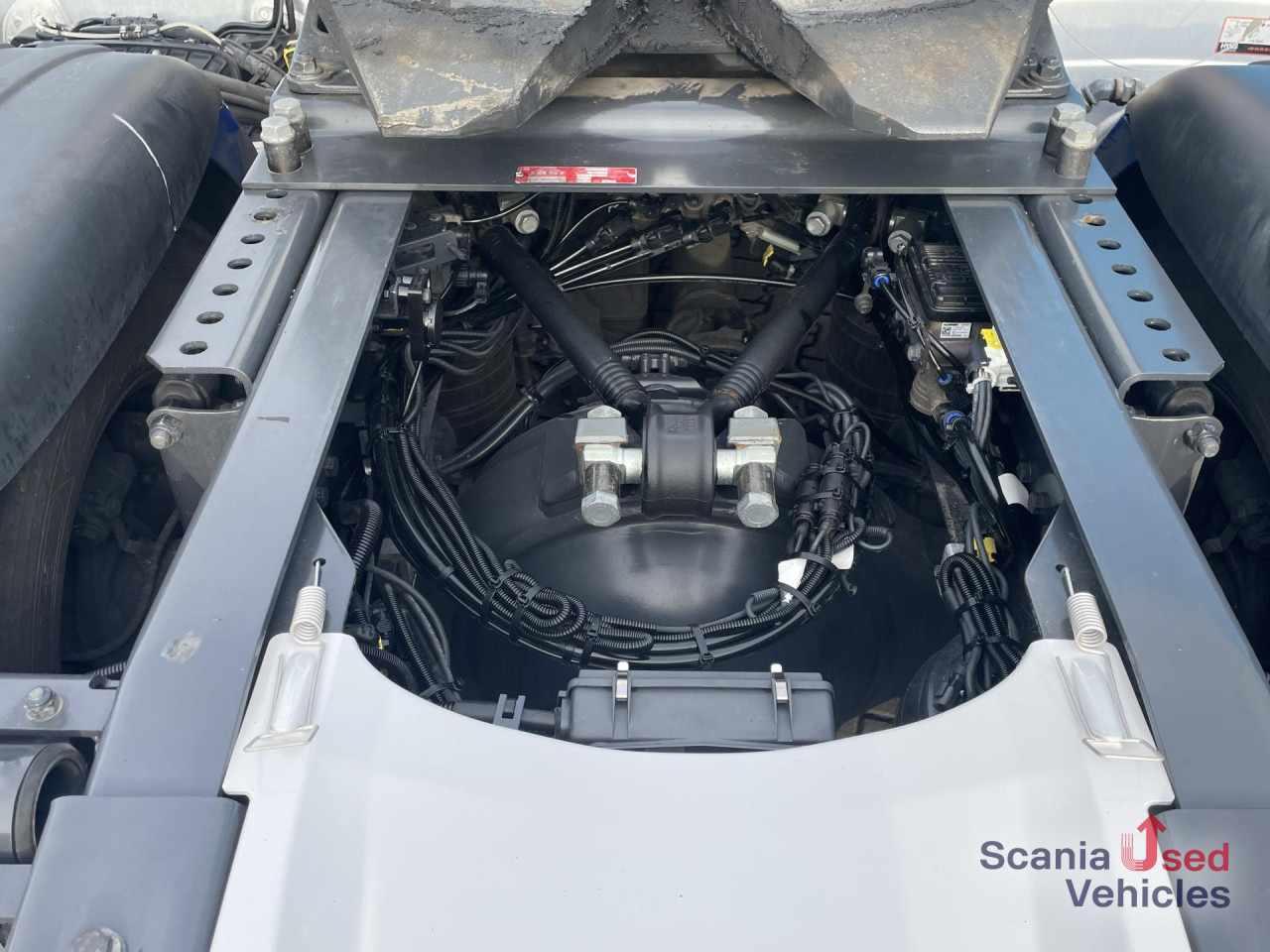 SCANIA S 560 A4x2NB RETARDER SUPER! HYDRO ADR VECTO 3 - Tractor: foto 2 SCANIA S 560 A4x2NB RETARDER SUPER! HYDRO ADR VECTO 3 - Tractor: foto 2