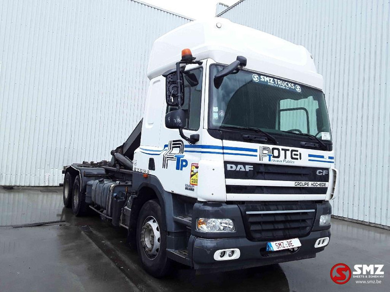 DAF 85 CF 460 - Camião transportador de contêineres/ Caixa móvel: foto 1 DAF 85 CF 460 - Camião transportador de contêineres/ Caixa móvel: foto 1