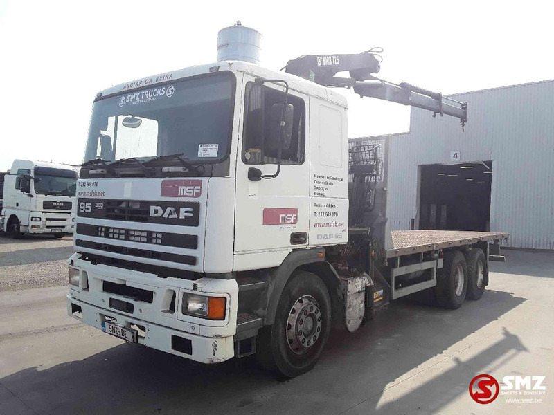 DAF 95 360 ATI lames hiab 125 Steel top - Camião de caixa aberta/ Plataforma, Camião grua: foto 3 DAF 95 360 ATI lames hiab 125 Steel top - Camião de caixa aberta/ Plataforma, Camião grua: foto 3
