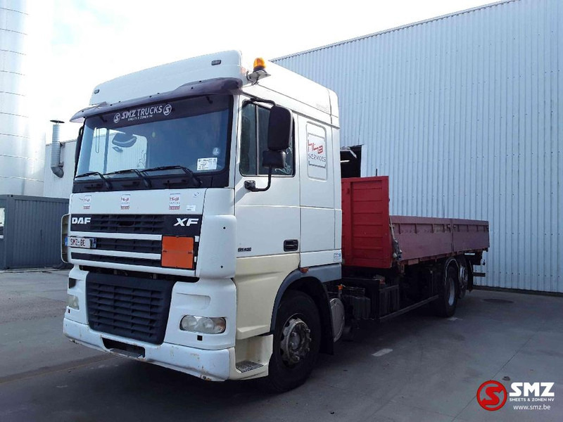 DAF 95 XF 430 6x2 manual 557000km - Camião de caixa aberta/ Plataforma: foto 3 DAF 95 XF 430 6x2 manual 557000km - Camião de caixa aberta/ Plataforma: foto 3