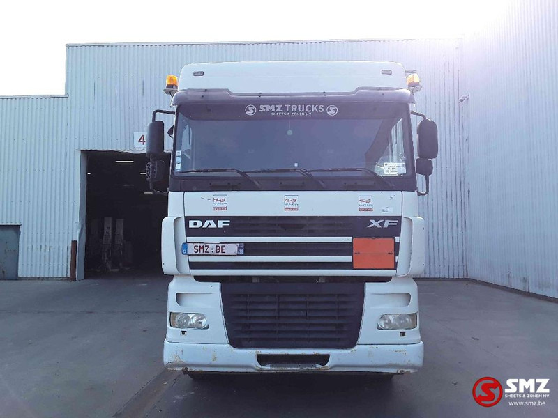 DAF 95 XF 430 6x2 manual 557000km - Camião de caixa aberta/ Plataforma: foto 2 DAF 95 XF 430 6x2 manual 557000km - Camião de caixa aberta/ Plataforma: foto 2