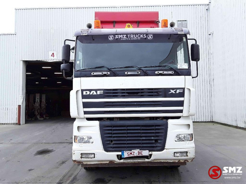 DAF 95 XF 430 8x4 lames steel - Camião basculante: foto 2 DAF 95 XF 430 8x4 lames steel - Camião basculante: foto 2