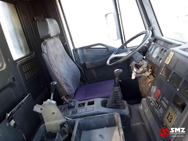 Iveco Eurotrakker 260 E 34 manual pump - Camião betoneira: foto 5 Iveco Eurotrakker 260 E 34 manual pump - Camião betoneira: foto 5