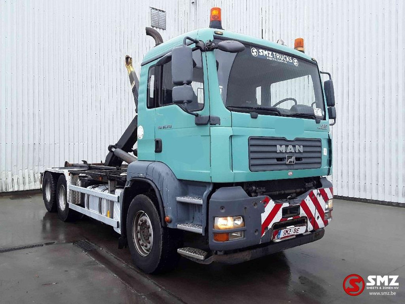 MAN TGA 26.350 manual - Camião transportador de contêineres/ Caixa móvel: foto 1 MAN TGA 26.350 manual - Camião transportador de contêineres/ Caixa móvel: foto 1