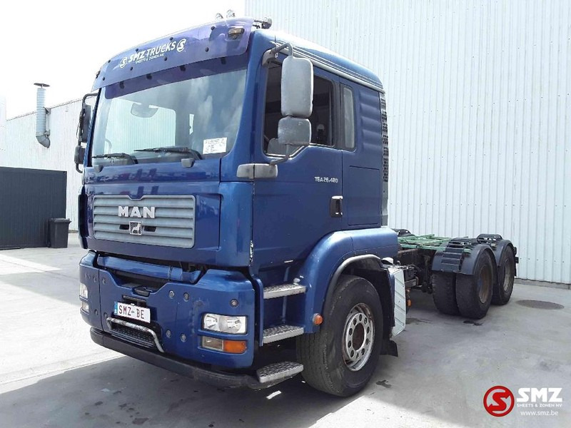 MAN TGA 26.480 6x4 manual - Camião chassi: foto 3 MAN TGA 26.480 6x4 manual - Camião chassi: foto 3
