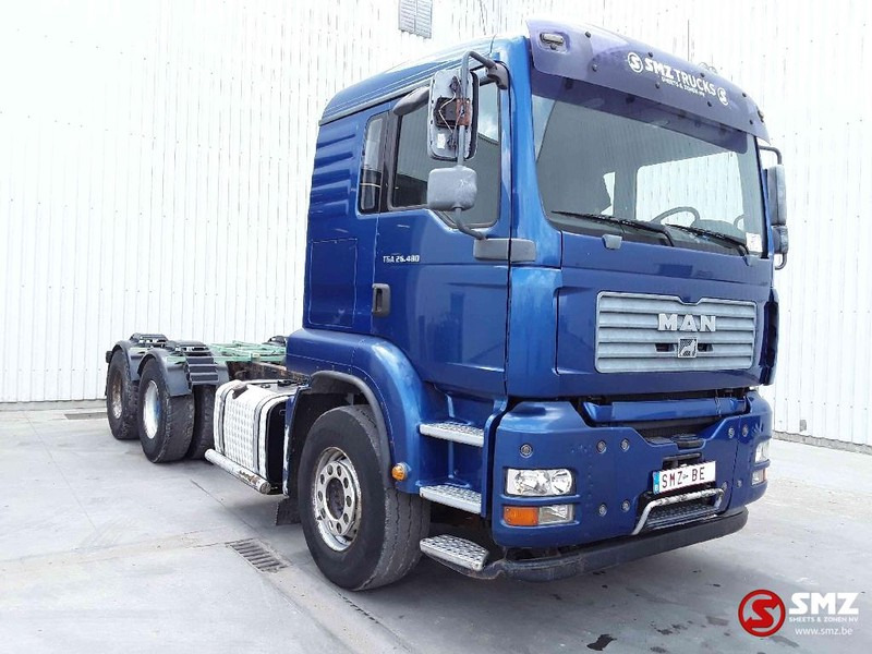 MAN TGA 26.480 6x4 manual - Camião chassi: foto 1 MAN TGA 26.480 6x4 manual - Camião chassi: foto 1