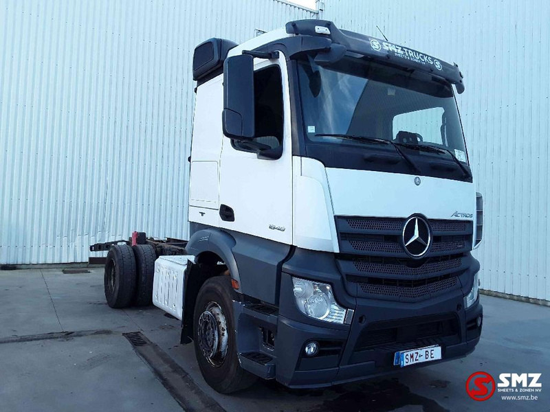Mercedes-Benz Actros 1848 retarder - Camião chassi: foto 1 Mercedes-Benz Actros 1848 retarder - Camião chassi: foto 1