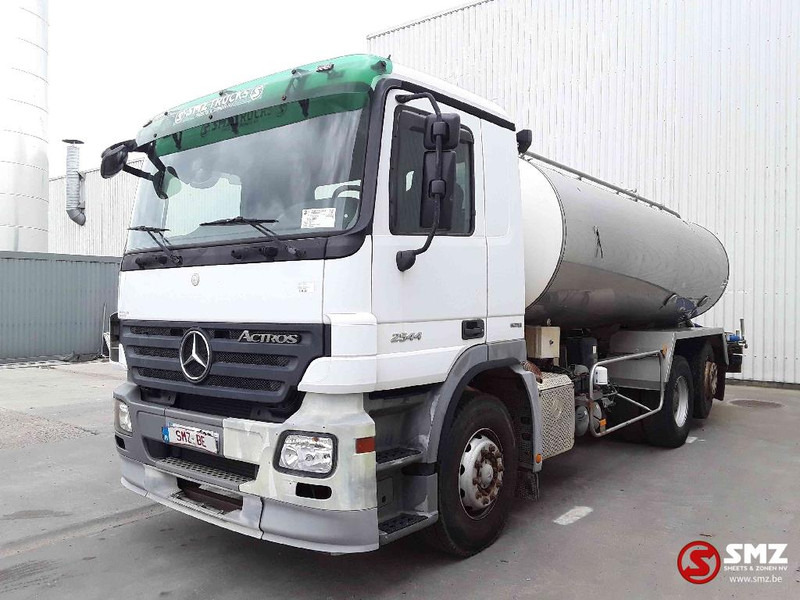 Mercedes-Benz Actros 2544 inox tank - 15.000 liter - retarder - Camião cisterna: foto 3 Mercedes-Benz Actros 2544 inox tank - 15.000 liter - retarder - Camião cisterna: foto 3