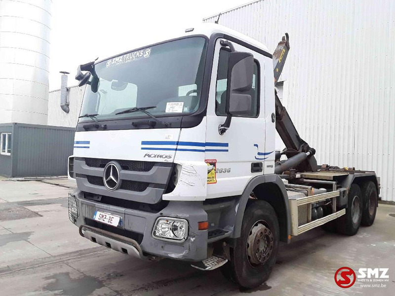 Mercedes-Benz Actros 2636 6x4 manual - Camião transportador de contêineres/ Caixa móvel: foto 3 Mercedes-Benz Actros 2636 6x4 manual - Camião transportador de contêineres/ Caixa móvel: foto 3
