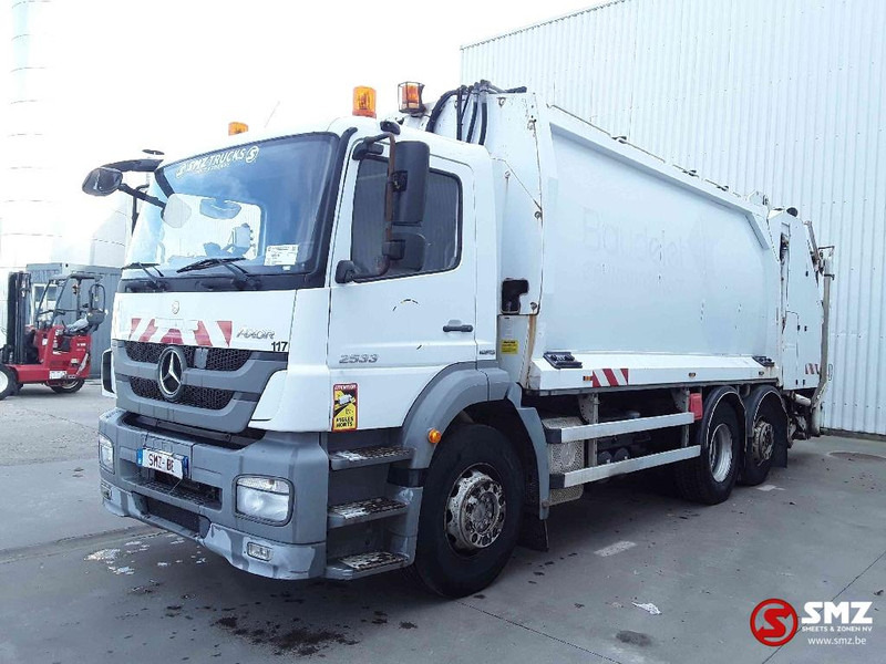 Mercedes-Benz Axor 2533 6x2 top - Caminhão de lixo: foto 3 Mercedes-Benz Axor 2533 6x2 top - Caminhão de lixo: foto 3