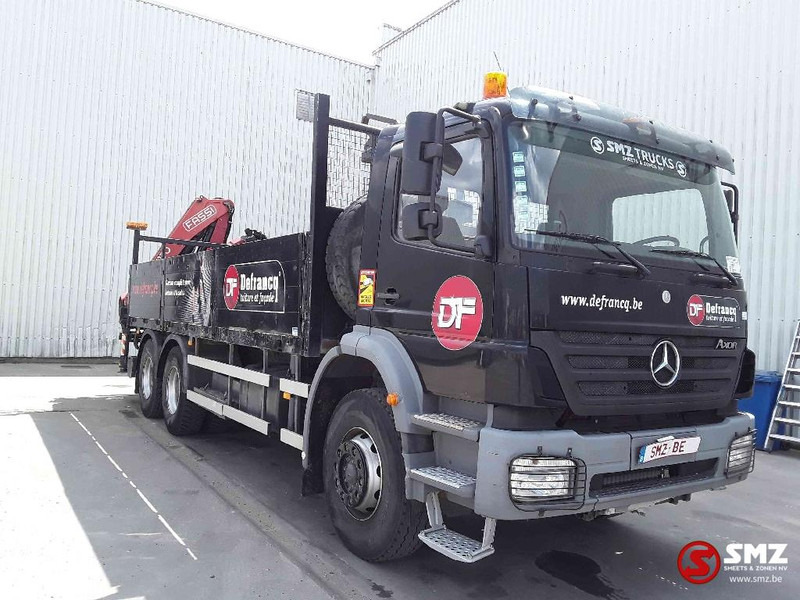 Mercedes-Benz Axor 2633 fassi f 170-3 remote - Camião de caixa aberta/ Plataforma, Camião grua: foto 1 Mercedes-Benz Axor 2633 fassi f 170-3 remote - Camião de caixa aberta/ Plataforma, Camião grua: foto 1