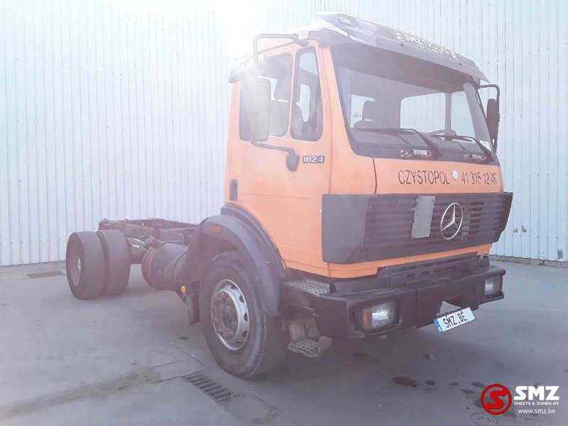 Mercedes-Benz SK 1824 lames-steel no 1922 - Camião chassi: foto 1 Mercedes-Benz SK 1824 lames-steel no 1922 - Camião chassi: foto 1
