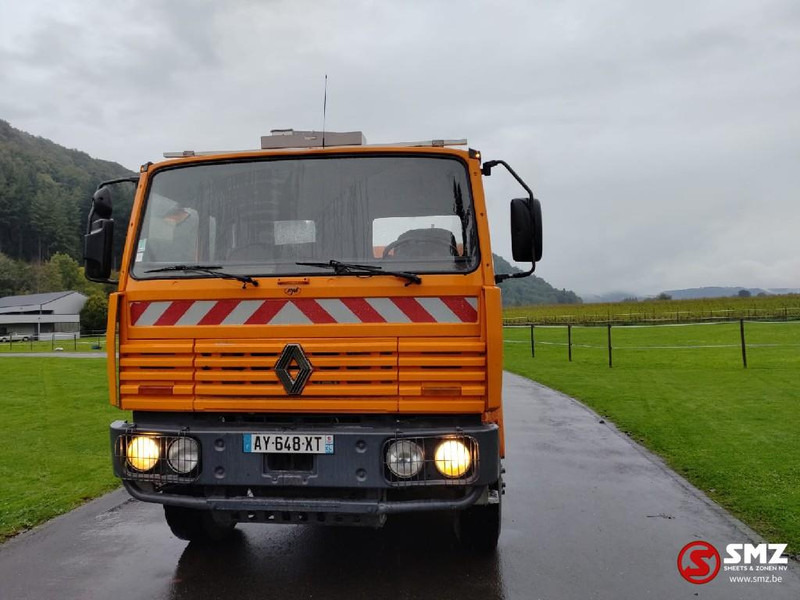 Renault G 230 - Camião basculante: foto 2 Renault G 230 - Camião basculante: foto 2
