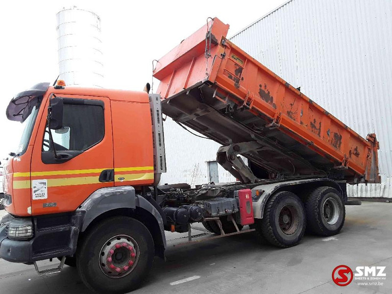 Renault Kerax 370 - Camião basculante: foto 5 Renault Kerax 370 - Camião basculante: foto 5