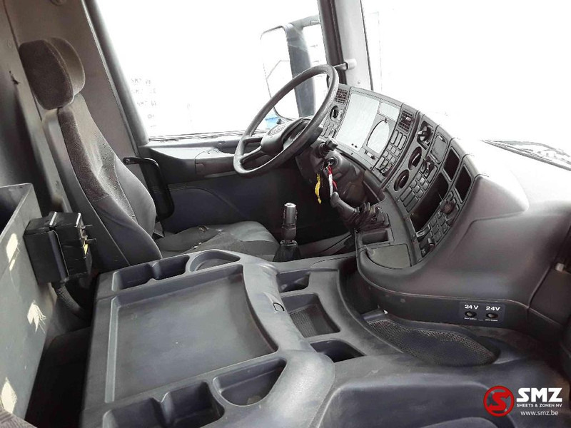 Fotografia de interior 1: Camião basculante Scania 124 C 360 manul pump boite ko Getreibe Gear problem