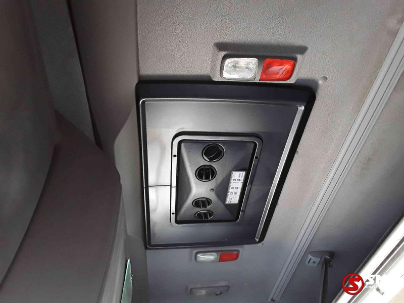 Tractor DAF 105 XF 410 SuperSpaceCAb: foto 9 Tractor DAF 105 XF 410 SuperSpaceCAb: foto 9