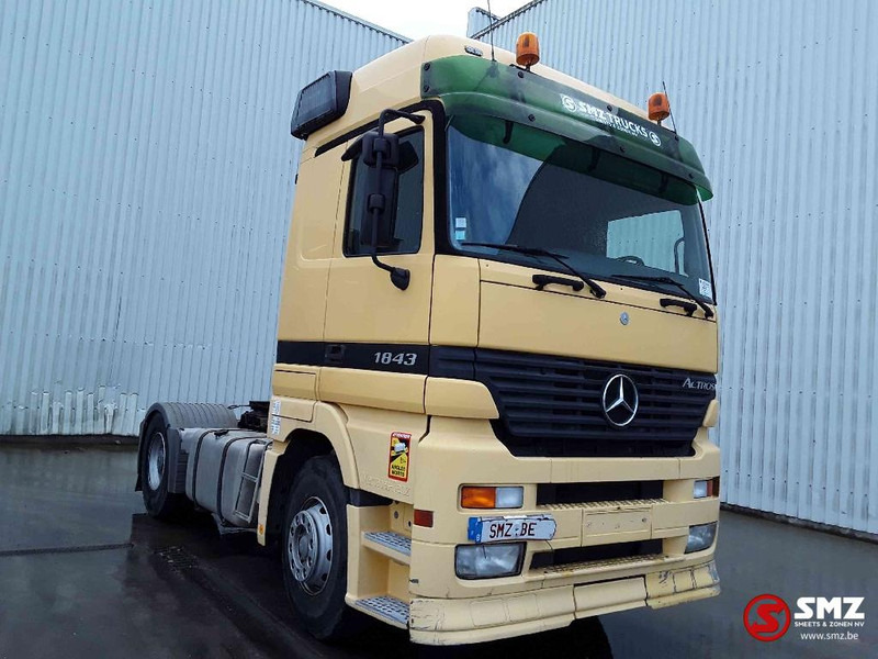 Mercedes-Benz Actros 1843 megaspace 387"km retarder TOPtres - Tractor: foto 1 Mercedes-Benz Actros 1843 megaspace 387"km retarder TOPtres - Tractor: foto 1