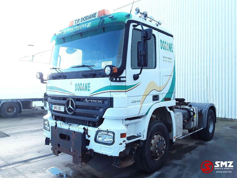Mercedes-Benz Actros 2044 4x4 retarder hydrauclic - Tractor: foto 3 Mercedes-Benz Actros 2044 4x4 retarder hydrauclic - Tractor: foto 3