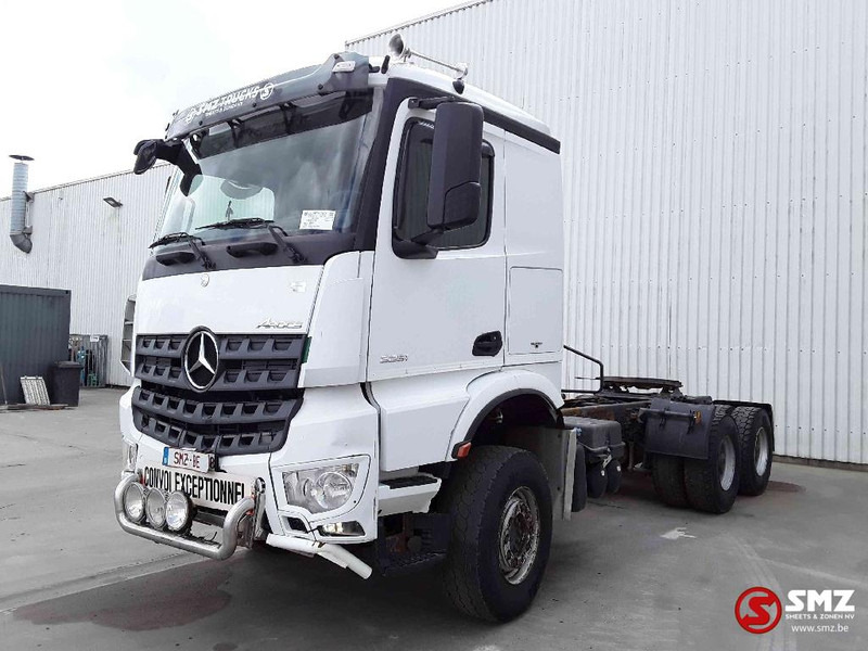 Mercedes-Benz Arocs 3351 lames steel - Tractor: foto 3 Mercedes-Benz Arocs 3351 lames steel - Tractor: foto 3