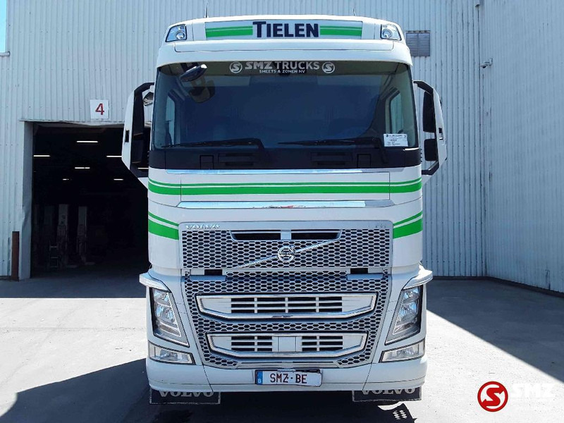 Volvo FH 540 Globe hydraulic 4x I parc cool alcoa - Tractor: foto 2 Volvo FH 540 Globe hydraulic 4x I parc cool alcoa - Tractor: foto 2