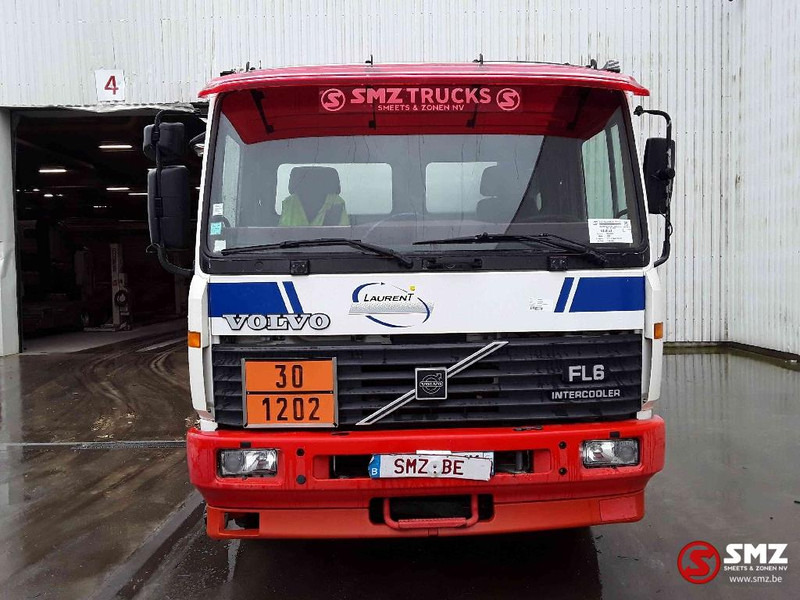 Volvo FL 6 1000L - Camião cisterna: foto 2 Volvo FL 6 1000L - Camião cisterna: foto 2