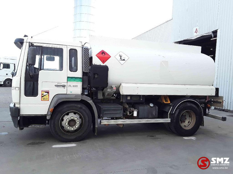 Volvo FL6 220 10000L lames - Camião cisterna: foto 5 Volvo FL6 220 10000L lames - Camião cisterna: foto 5