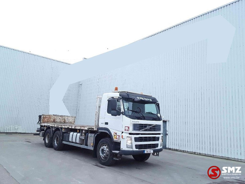 Volvo FM 6x4 - Camião de caixa aberta/ Plataforma, Camião grua: foto 1 Volvo FM 6x4 - Camião de caixa aberta/ Plataforma, Camião grua: foto 1