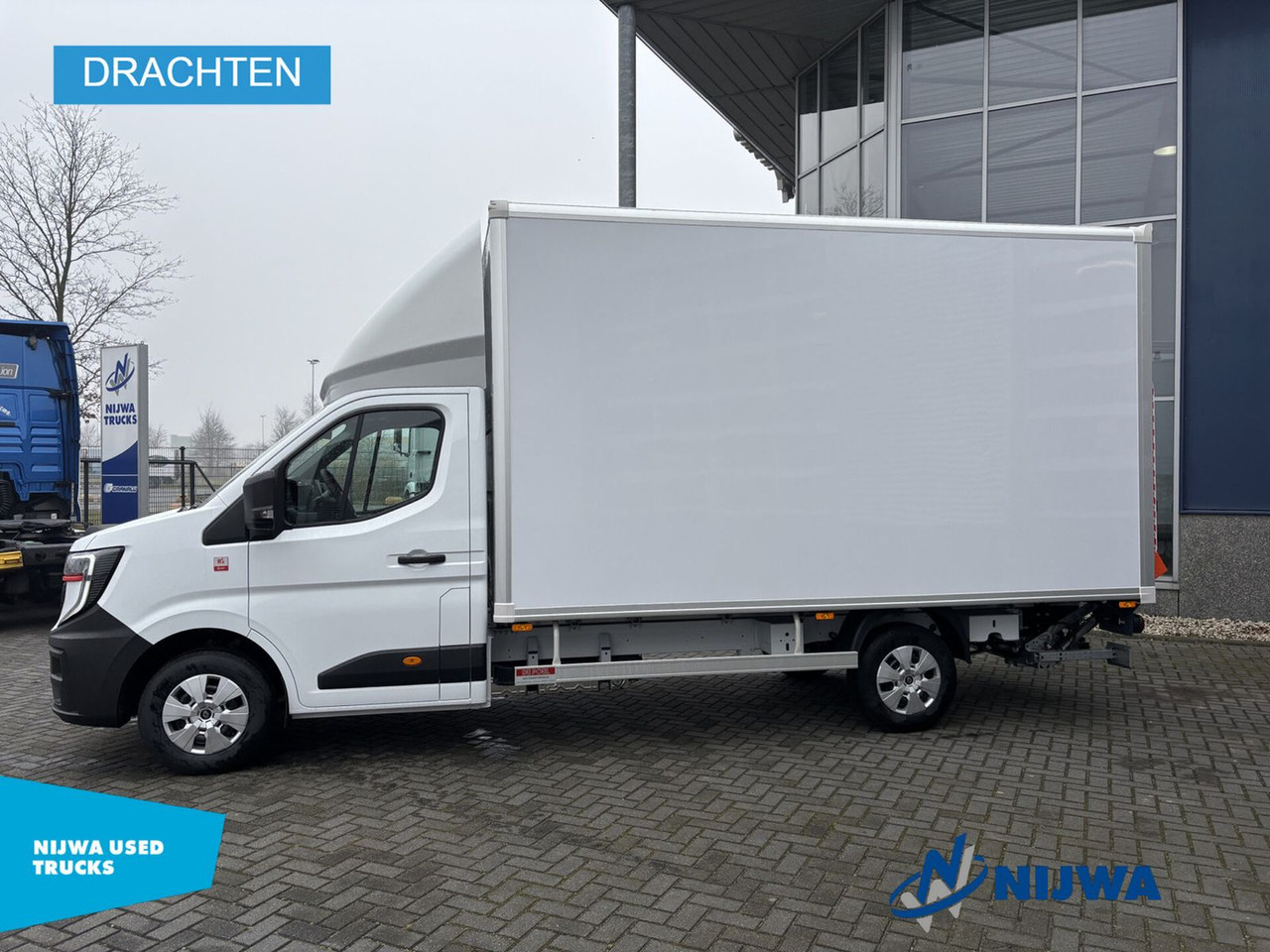 Renault Master T35 150 Navigatie + Laadklep - Carrinha de contentor: foto 3 Renault Master T35 150 Navigatie + Laadklep - Carrinha de contentor: foto 3