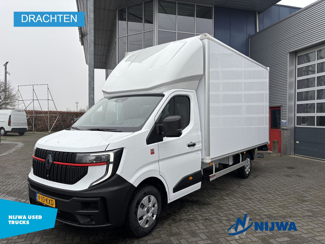 Renault Master T35 150 Navigatie + Laadklep - Carrinha de contentor: foto 1 Renault Master T35 150 Navigatie + Laadklep - Carrinha de contentor: foto 1