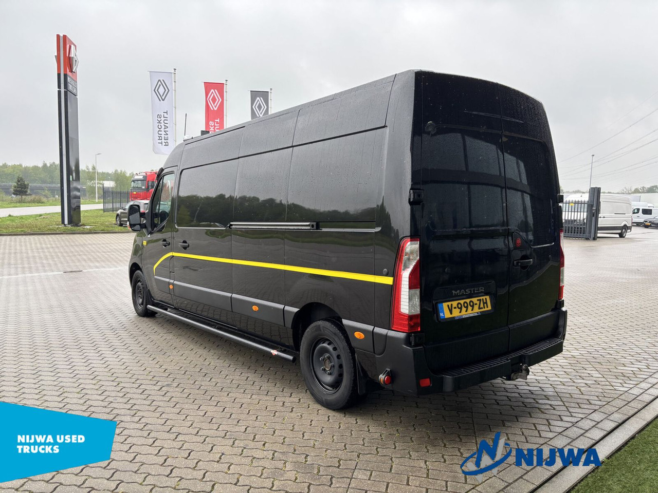 Renault Master T35 170 L3H3 Automaat + Trekhaak Kasten - Furgão: foto 4 Renault Master T35 170 L3H3 Automaat + Trekhaak Kasten - Furgão: foto 4