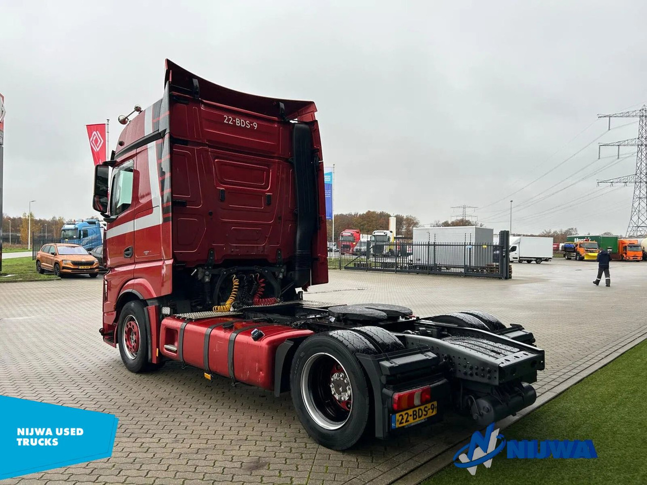 Mercedes-Benz ACTROS 450 4X2 Koelkast + Standkachel - Tractor: foto 4 Mercedes-Benz ACTROS 450 4X2 Koelkast + Standkachel - Tractor: foto 4