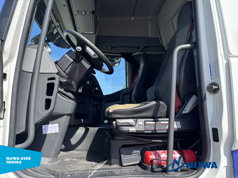 Tractor Renault T 430 4x2 Standkachel + Koelkast: foto 8 Tractor Renault T 430 4x2 Standkachel + Koelkast: foto 8