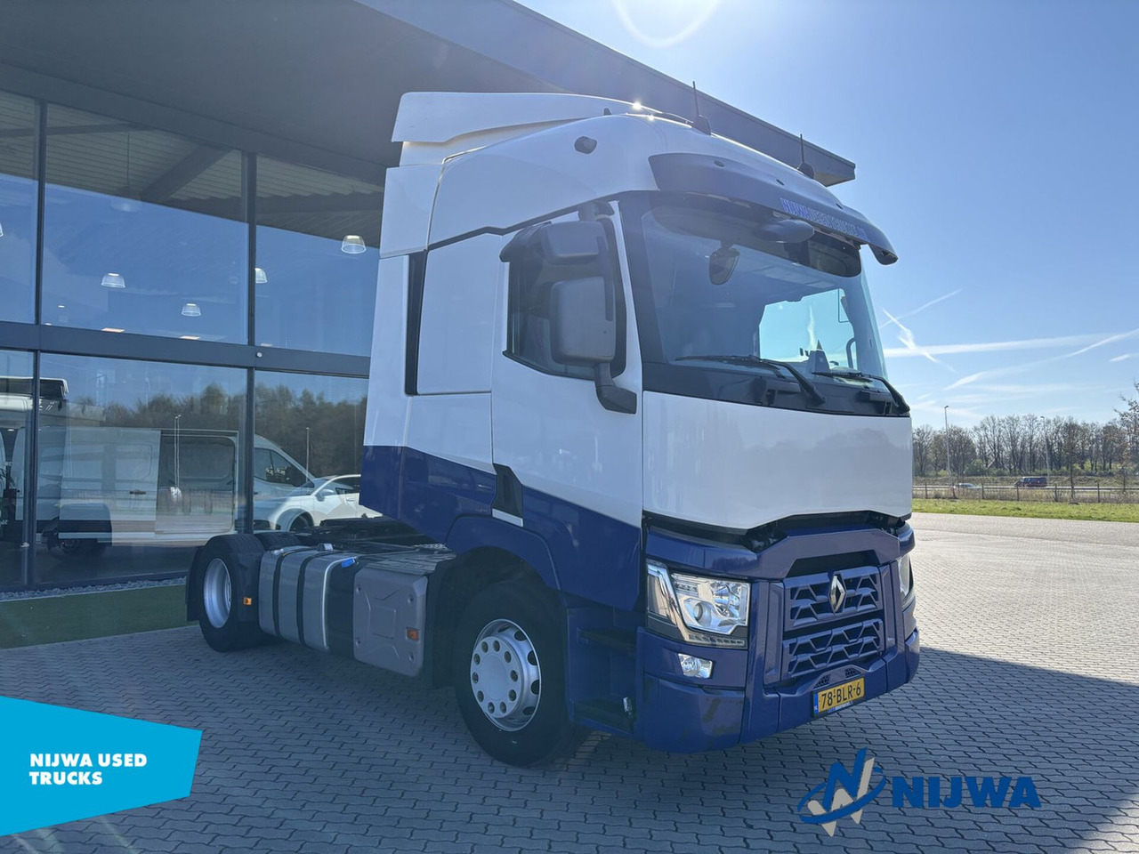 Renault T 460 4x2 Koelkast + Standkachel - Tractor: foto 2 Renault T 460 4x2 Koelkast + Standkachel - Tractor: foto 2